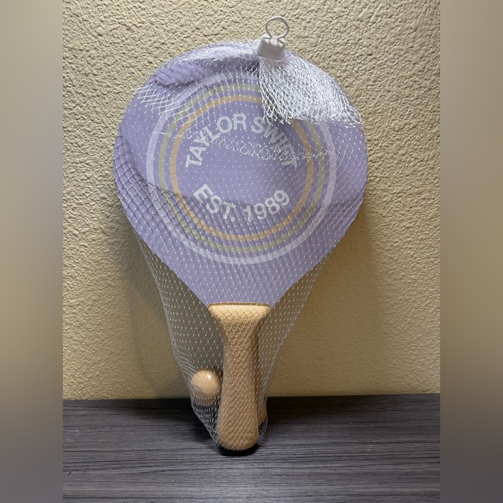 Taylor Swift Purple Paddle set- brand new